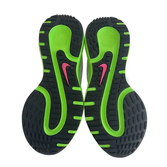 Nike React Escape Run Shoe Women's Green/White, DJ5929-100, Size 6.5 WORN ONCE - Picture 8 of 10